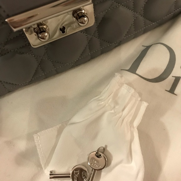Dior bag miss Dior - Picture 7 of 15